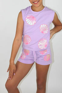 Paper Flower Seashell Outfit